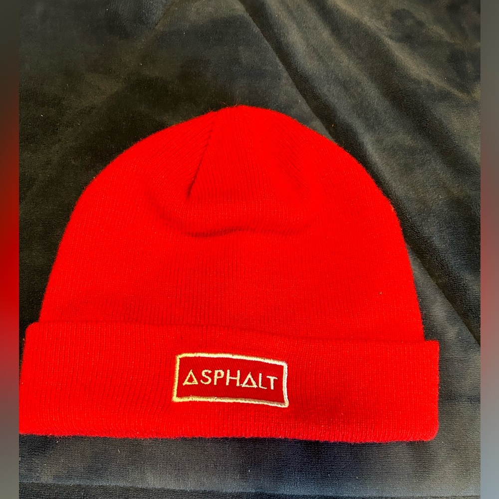 ASPHALT BEENIE HAT